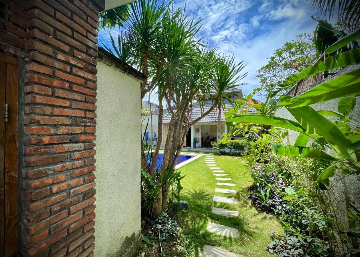 Villa Majegau 1 By Deasha Seminyak Exterior foto